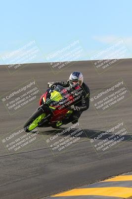 media/Nov-05-2022-SoCal Trackdays (Sat) [[f8d9b725ab]]/Bowl (1145am)/